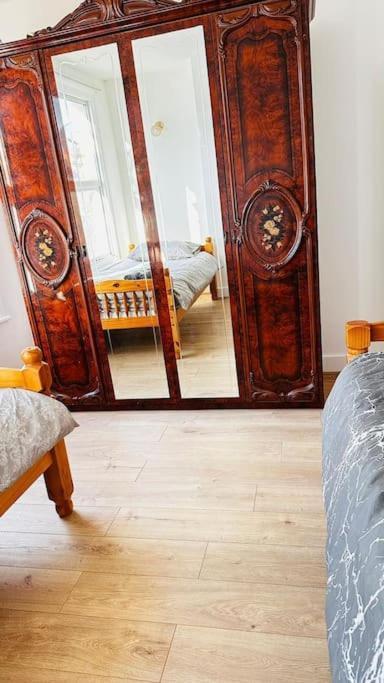 3 Bed House East London Home Eksteriør bilde